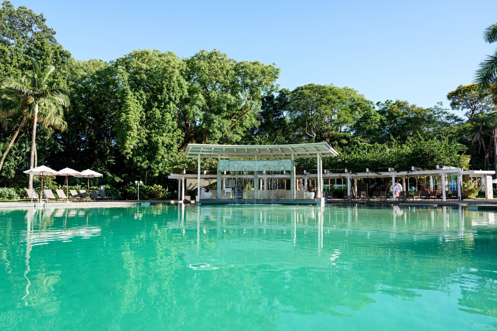 Grand Pool
